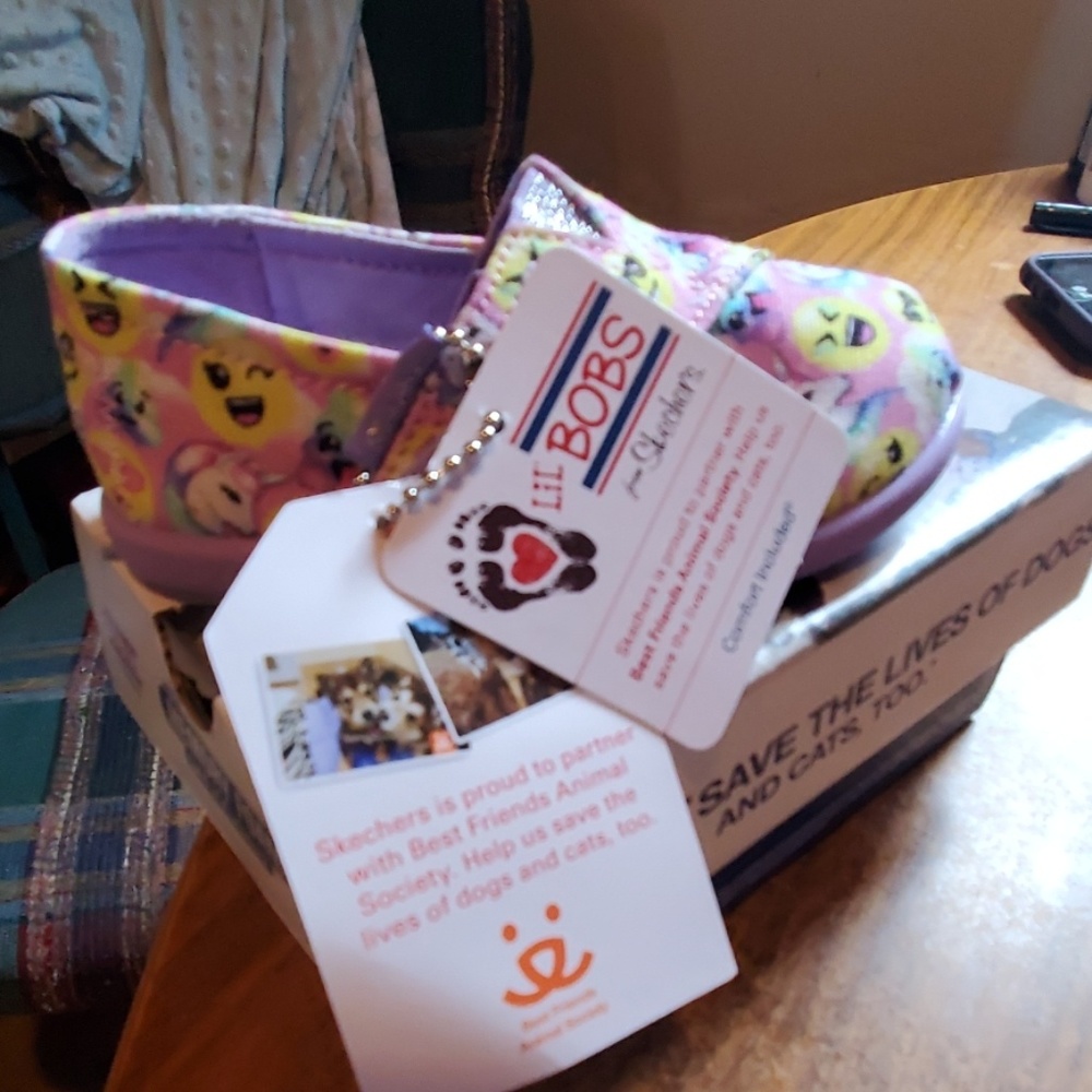 Sketchers lil Bobs - Picture 1 of 3